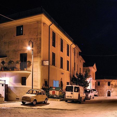 Il Centro Storico Apartment Posta Fibreno Стая снимка