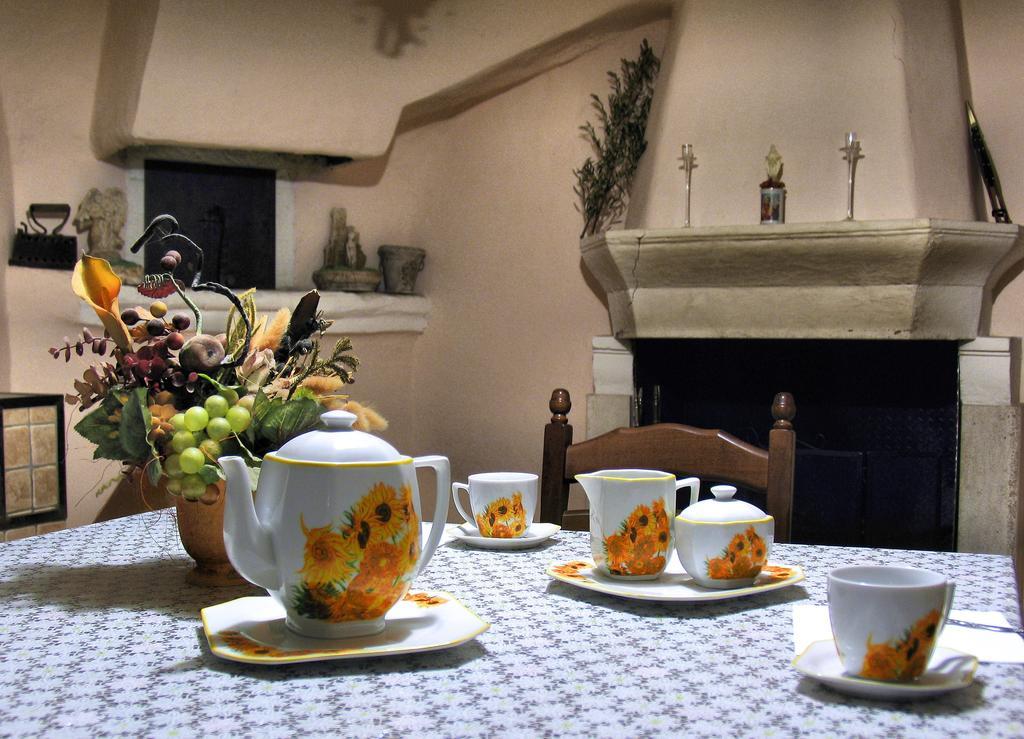 Il Centro Storico Apartment Posta Fibreno Стая снимка
