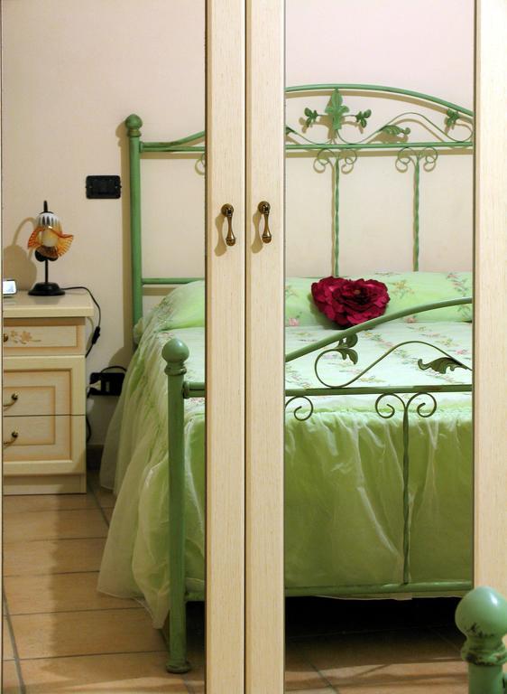 Il Centro Storico Apartment Posta Fibreno Стая снимка
