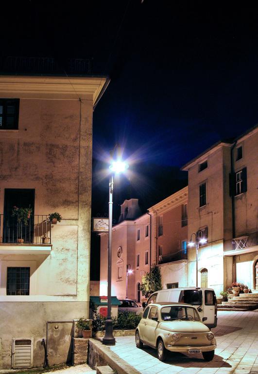 Il Centro Storico Apartment Posta Fibreno Стая снимка