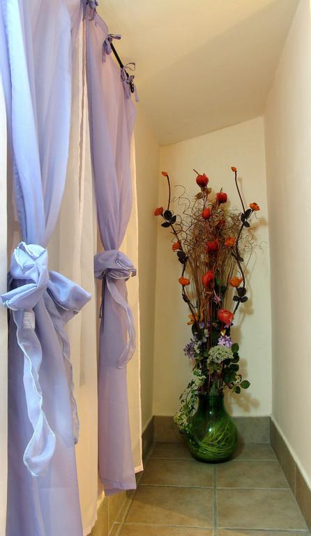 Il Centro Storico Apartment Posta Fibreno Стая снимка